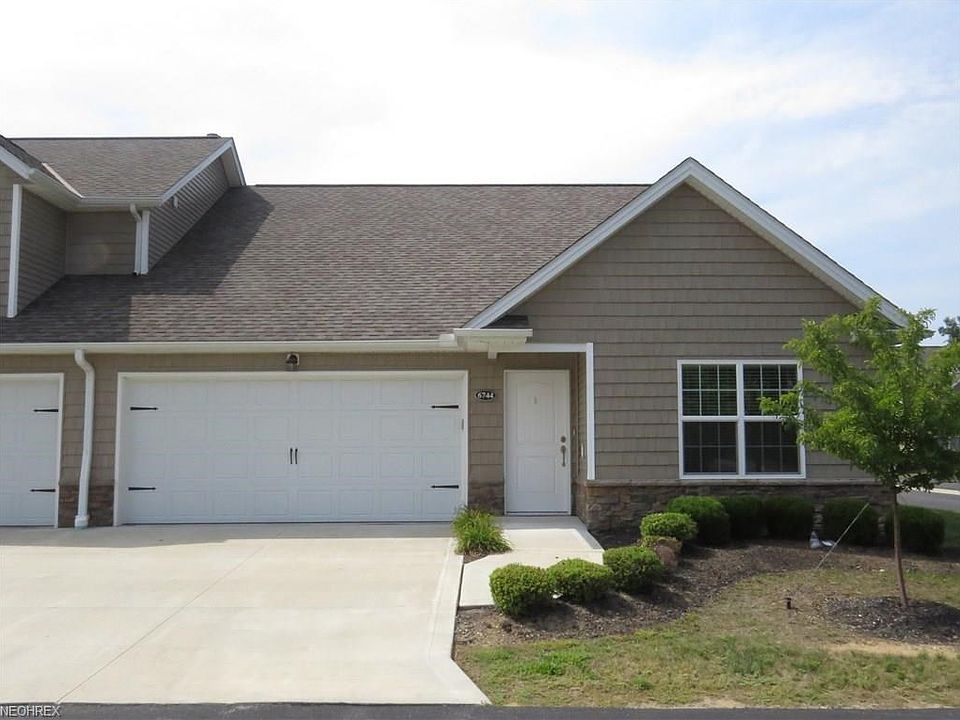 1st image of 6744 Bayside Dr