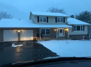 2525 5th St, Bath, PA 18014