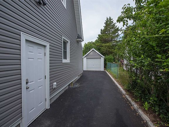 4th image of 32 Linden Ave #B