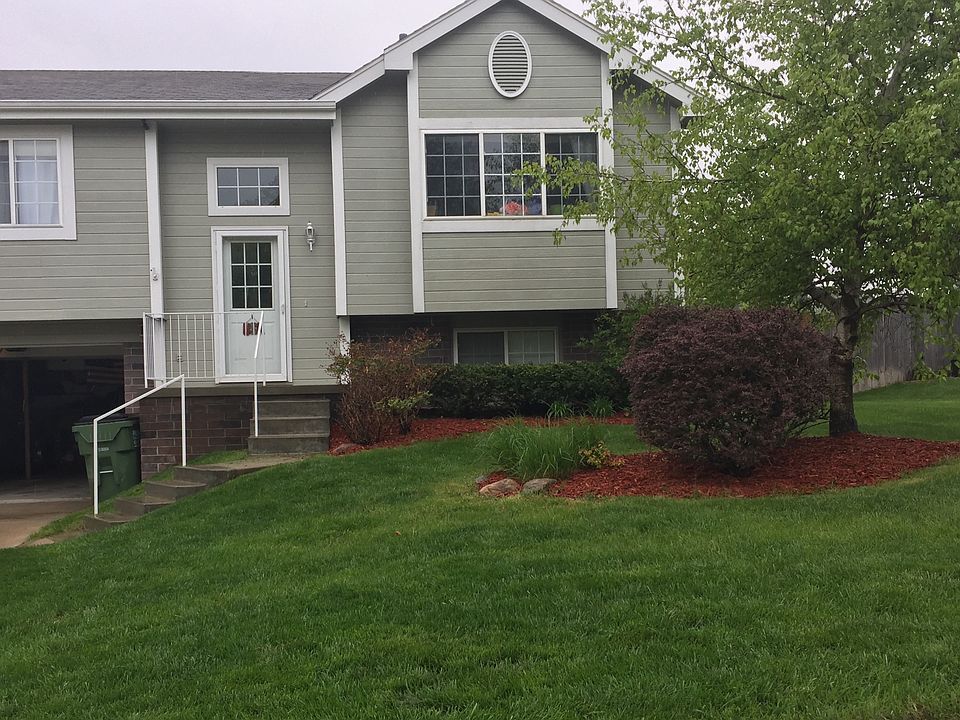 1st image of 212 Hilton Head Dr