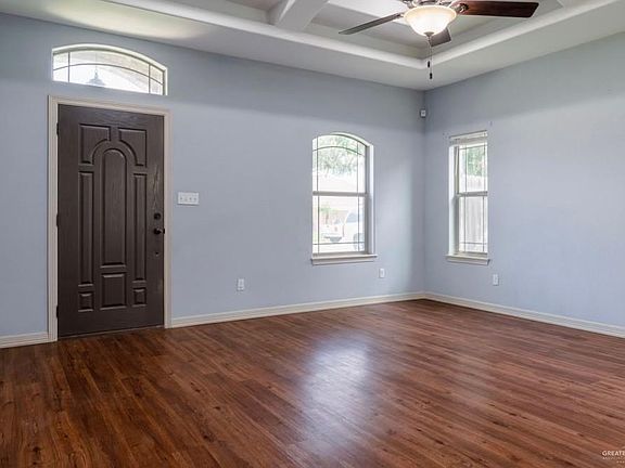 2nd image of 3834 Stratosphere Dr