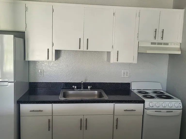 Springwood Villas — Photo 26