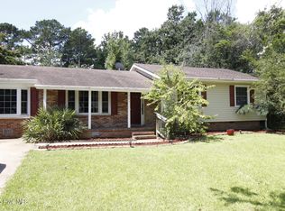 504 Greenbriar Drive, Jacksonville, NC 28546