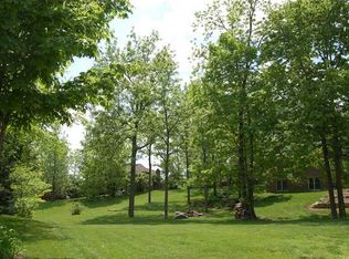 2301 Corsican Cir E, Westfield, IN 46074