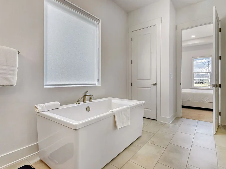 279 Bismarck Palm Rd — Photo 18