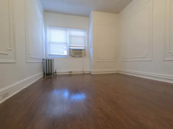 20-45 31st Street image 26 of 40