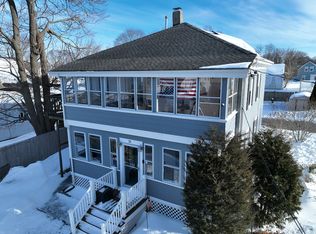 30 Rock Ave Floor 1, Warwick, RI 02889