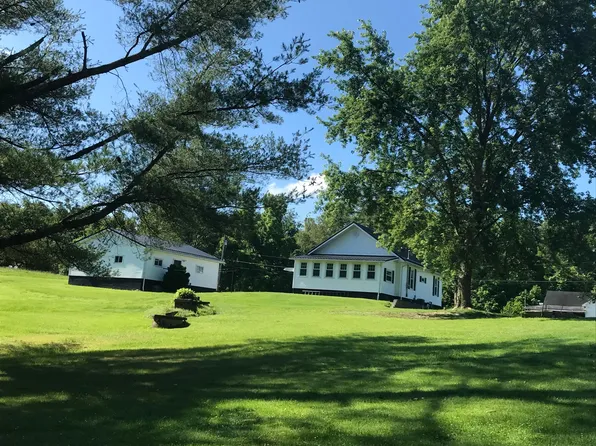 103 Morgan St, Corning, OH 43730