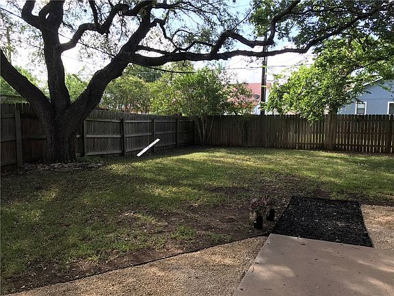 5th image of 8417 Priest River Dr