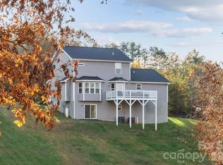 9 Old Amber Dr, Weaverville, NC 28787