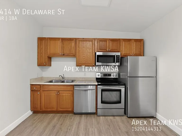 1414 W Delaware St — Photo 6