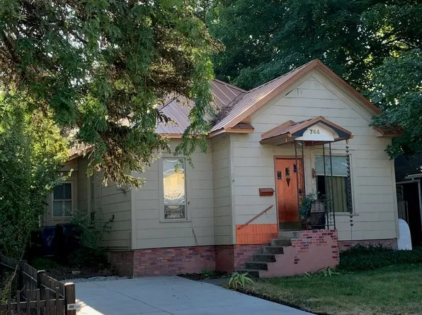744 N 2nd St, Coeur D Alene, ID 83814