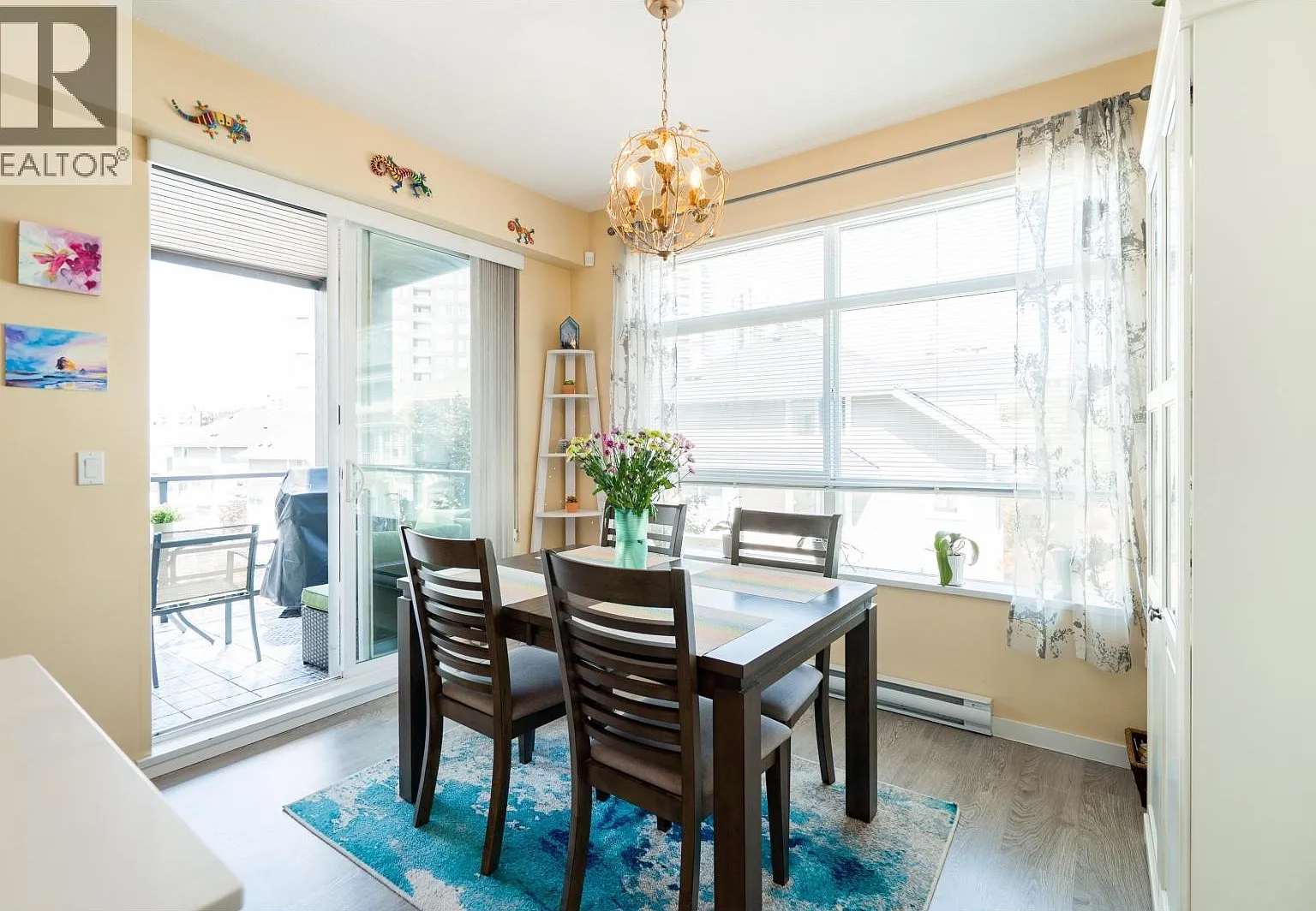 2 bed, 986 sqft, $2,950 — Photo 4