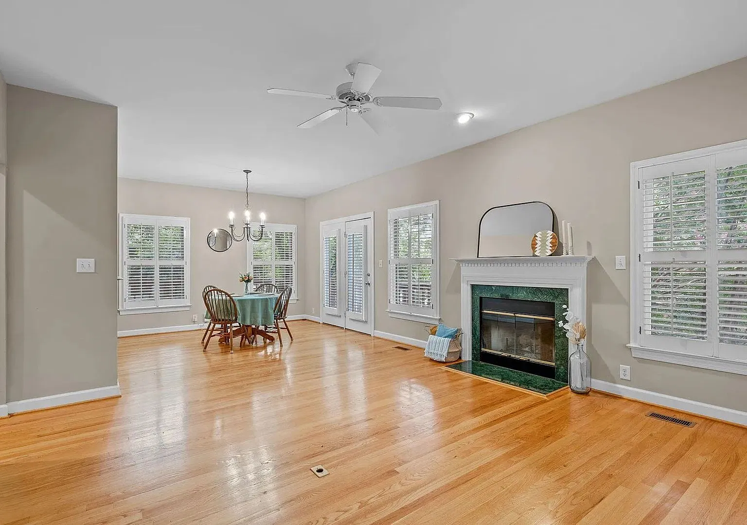 Location Meets Effortless Living In This Beautiful End Unit Townhome — Photo 3