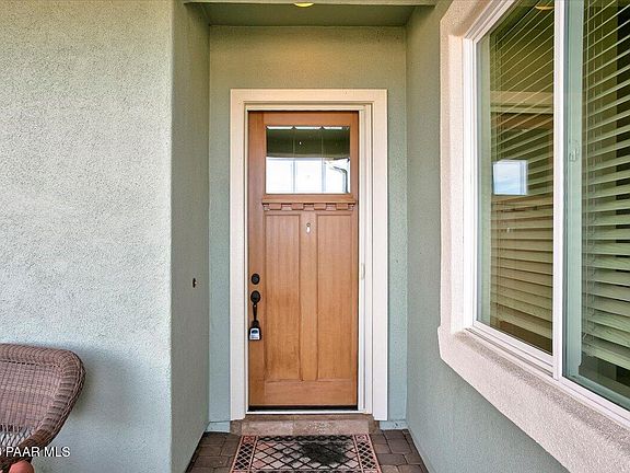 3rd image of 1751 Ascott St