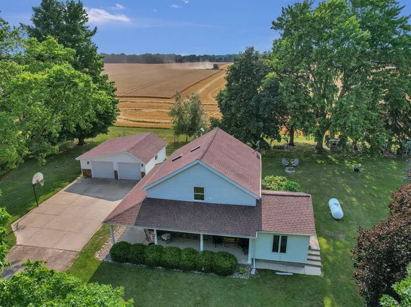 5466 Maynard Rd, Portland, MI 48875