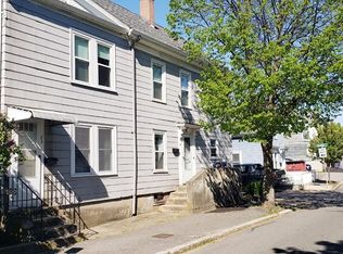 23 Roundy St #1, Beverly, MA 01915