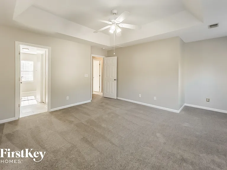 118 Hearthstone Cir — Photo 9