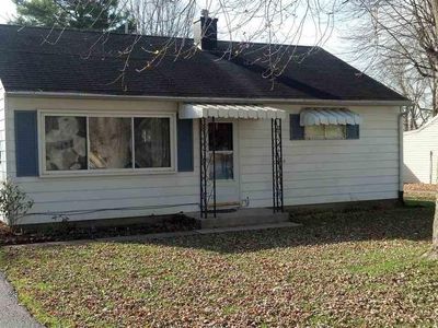 513 W Sycamore St, Centerville, IN, 47330