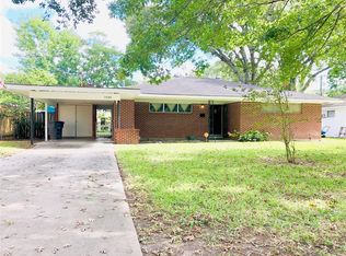 1409 Highland Dr, Bay City, TX 77414