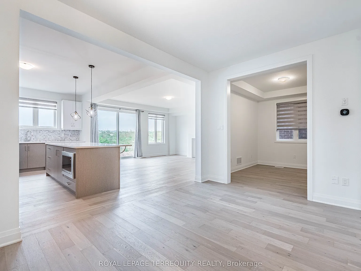 4 bed, $3,499 — Photo 4