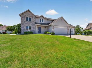 9175 Brant Point, New Haven, IN 46774