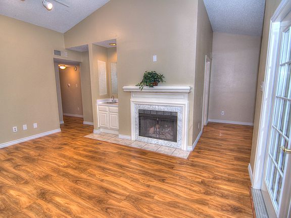 4th image of 6315 Campbell Rd APT 108