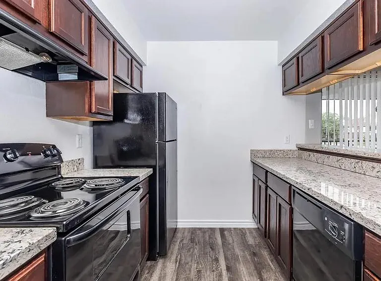 4400 Memorial Dr #41-1267 — Photo 4