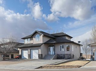 4 Blue Heron Vw, Newell County, AB T1R0X5