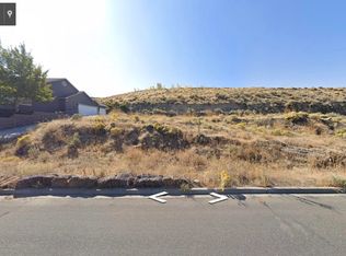 313 Rockwood Dr, Richland, WA