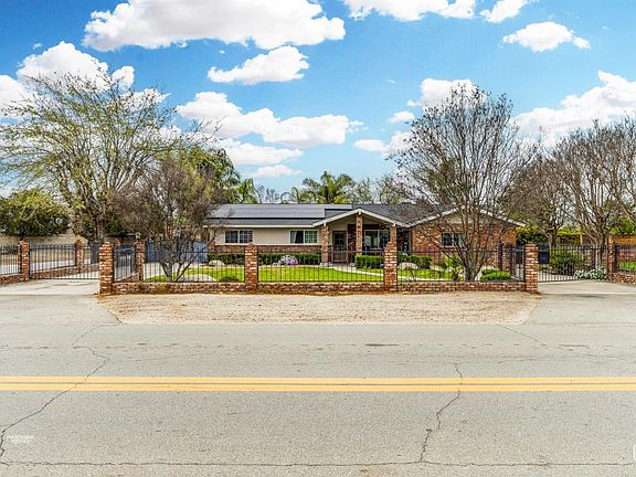 3rd image of 10332 Shellabarger Rd