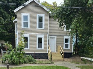 205 Barrett St, Syracuse, NY 13204