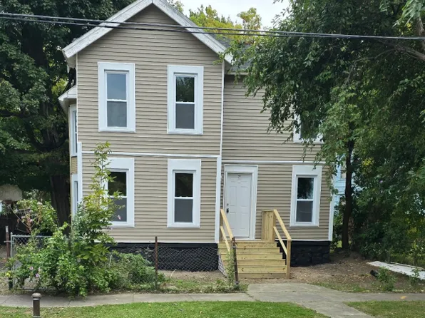 205 Barrett St, Syracuse, NY 13204