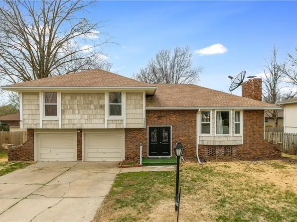 2400 N 72nd Ter, Kansas City, KS 66109