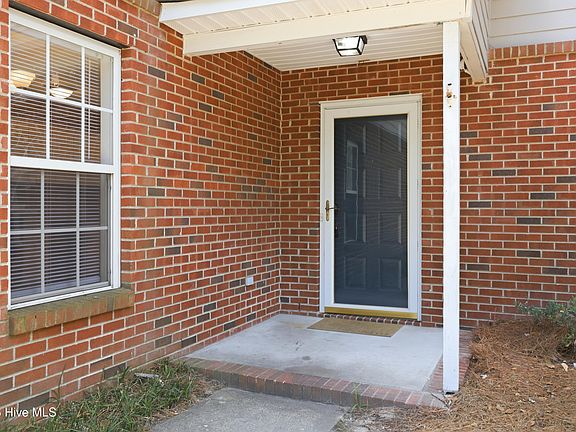 5th image of 2731 Townes Drive