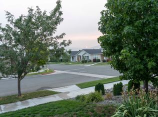 1286 White Ash Dr, Gardnerville, NV