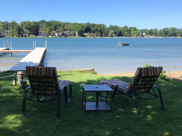 (undisclosed Address), Lowell, MI 49331