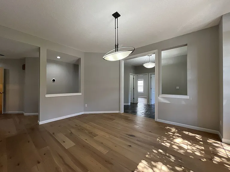224 NW Sundown Way — Photo 26