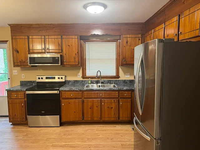 25203 Walkers Landing Ct — Photo 4