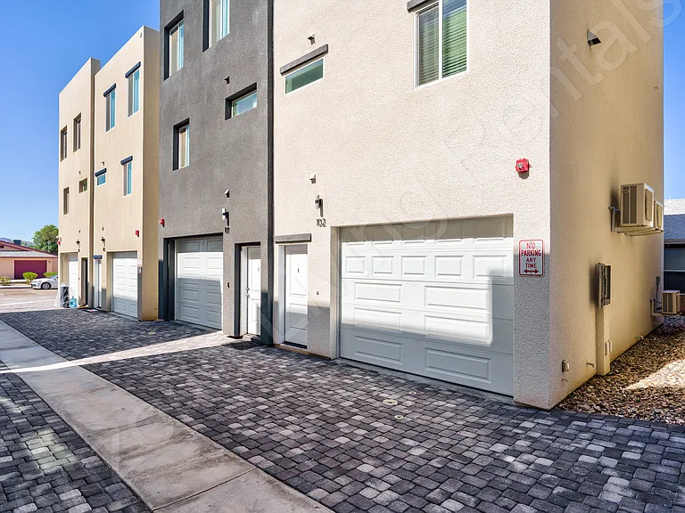 2061 Magnolia Dr #A102 — Photo 21