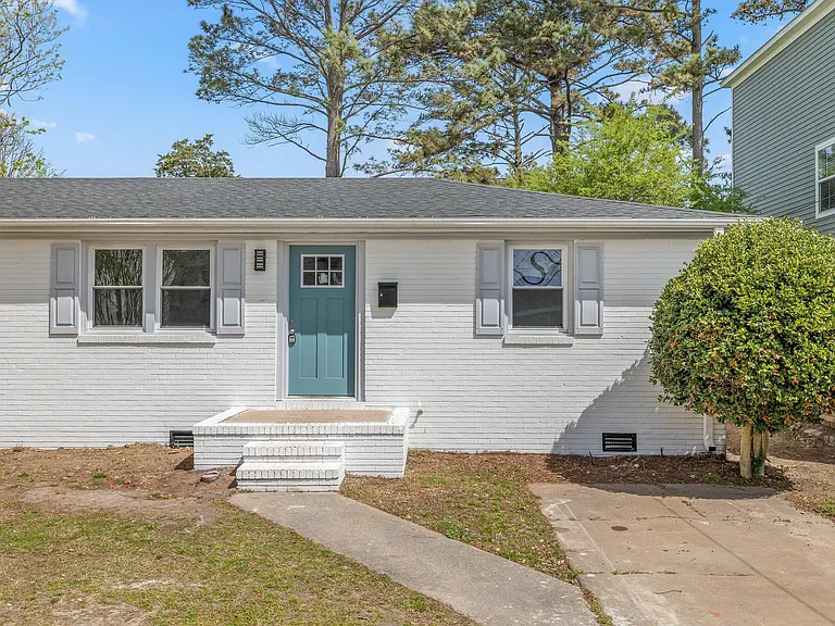 4268 Lee Ave — Photo 25