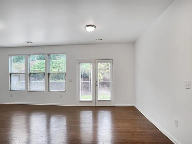 268 Stone Park Dr — Photo 11