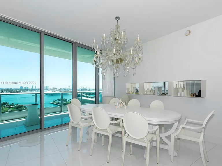 900 Biscayne Blvd #2006 — Photo 17