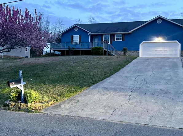 523 Smoketree Cir, Ringgold, GA 30736