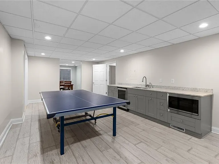 2560 Hamptons Run — Photo 41