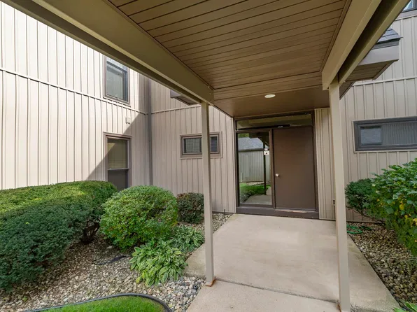 1934 Bridgeview Trl APT C, South Bend, IN 46637