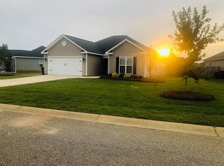 212 Winsted Ct, Perry, GA 31069