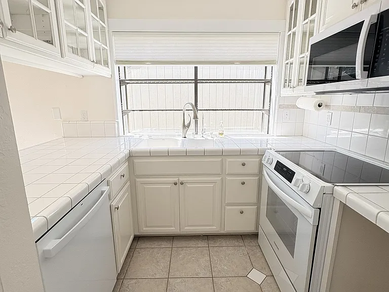 811 Auburn Ravine Rd — Photo 9