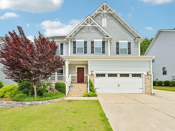 3413 Jordan Shires Dr, New Hill, NC 27562