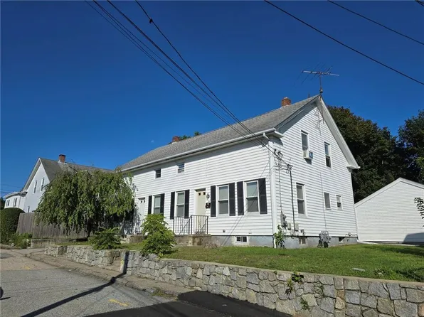 4 Union St #6, Coventry, RI 02816